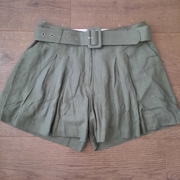 VICI High Rise Belted Linen Blend Shorts - Picture 3 of 9